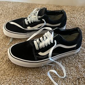 Black and White Vans Size 9
